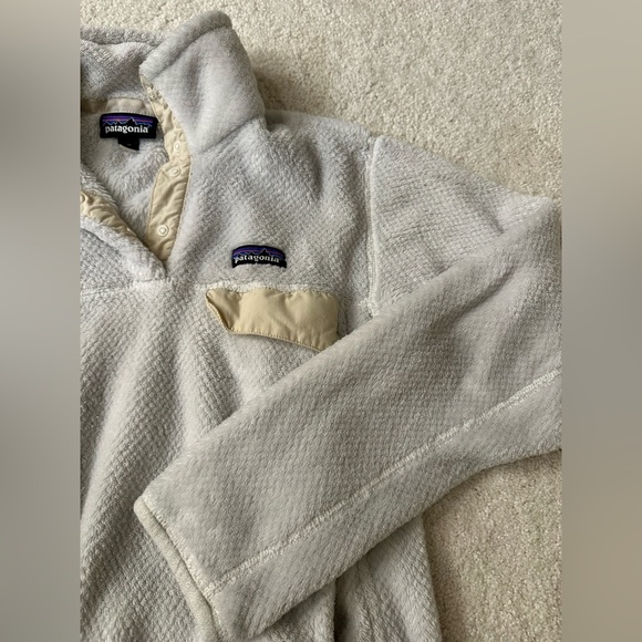 Patagonia Women’s Synchilla Fleece pullover medium - Picture 4 of 12